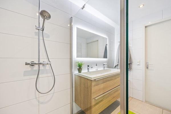 Medium property photo - Regenboogforelvijver 6, 2492 MT The Hague